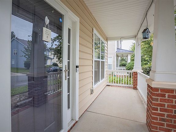 3rd image of 13548 Aldenbrook Dr