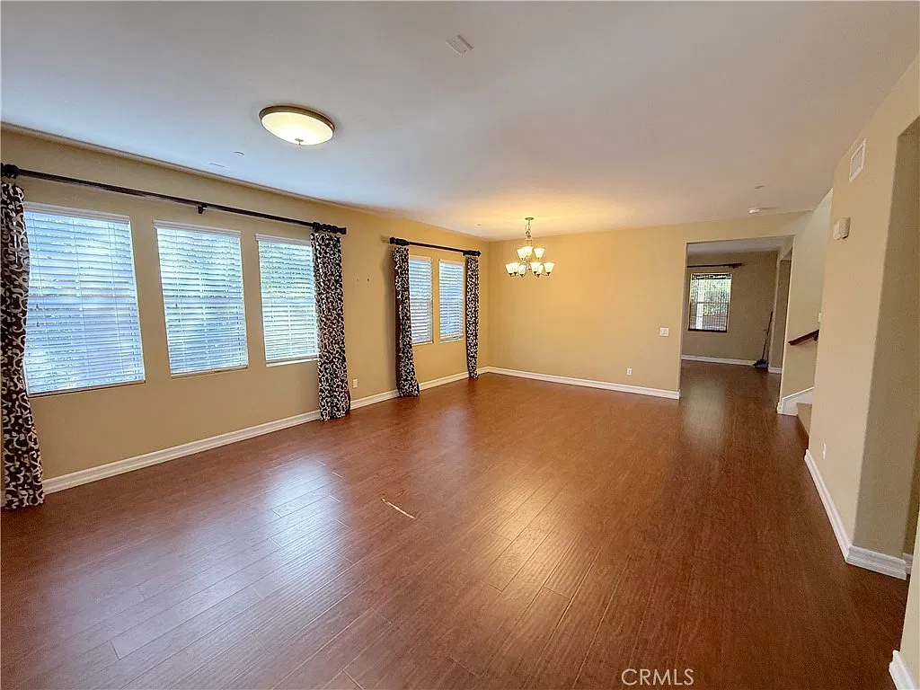 4 bed, 3.5 bath, 2896 sqft, $4,600 — Photo 3