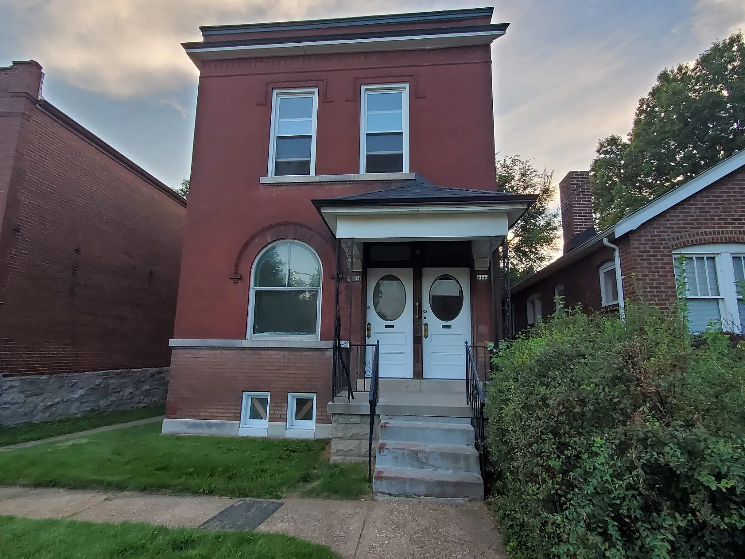 2 bed, 1150 sqft, $1,450 — Photo 1
