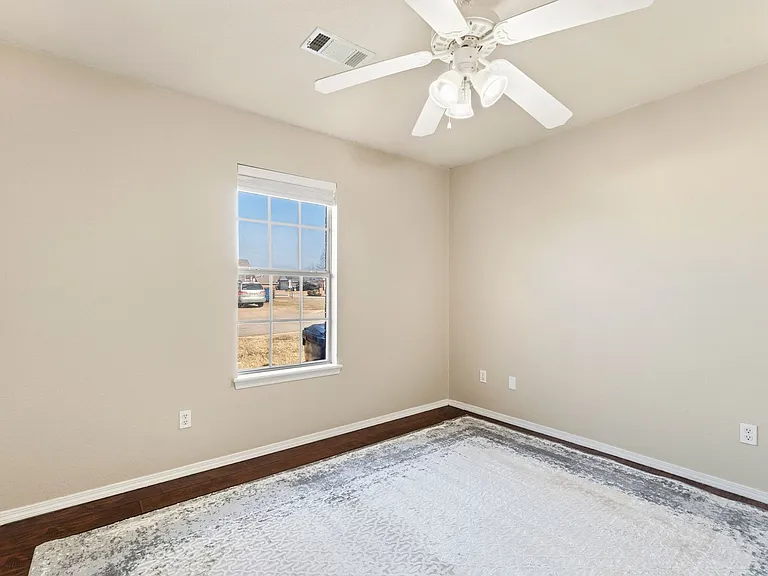 7100 Millennium Dr — Photo 21