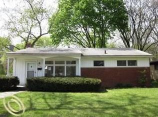 15107 Salem Ct, Redford, MI 48239