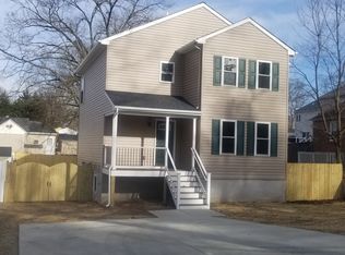 7901 Camp Rd, Pasadena, MD 21122