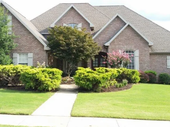 2712 W Lilac St, Rogers, AR 72758