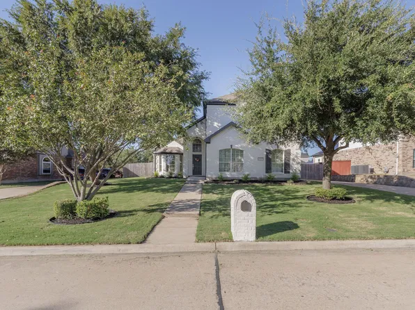 2807 Saint Maria Dr, Mansfield, TX 76063