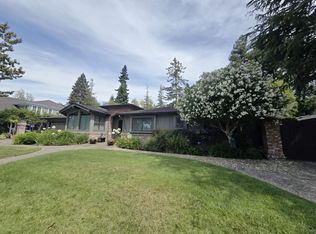 1545 Edgewood Dr, Palo Alto, CA 94303