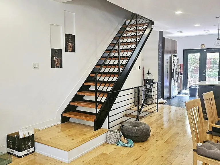 First floor facing kitchen