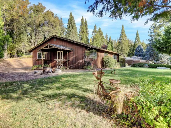 10680 Willow Valley Rd, Nevada City, CA 95959
