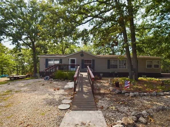 515 River Ridge Dr, Macks Creek, MO 65786