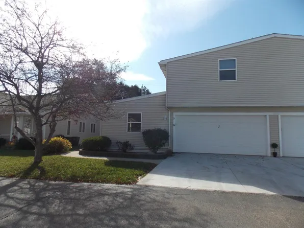 602 East Madison Avenue #9, Milton, WI 53563