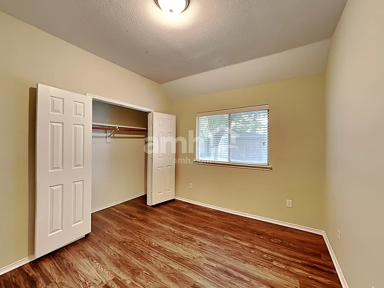 4308 Rebecca Ct — Photo 14