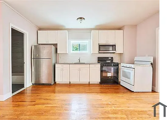 42 Brighton Ave #3 — Photo 1