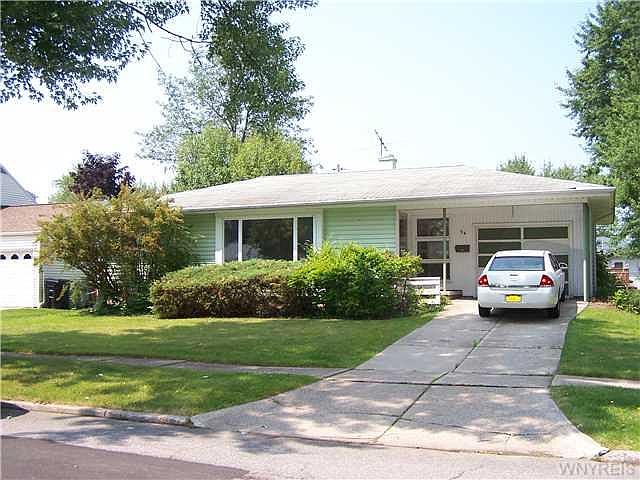 1st image of 34 Westwood Dr