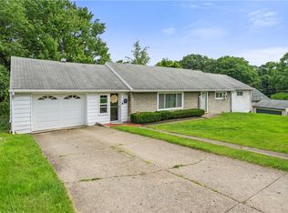 1800 W 9th St, Beaver Falls, PA