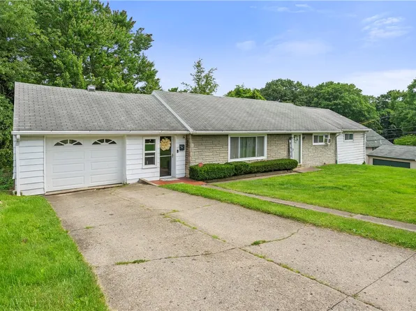 1800 W 9th St, Beaver Falls, PA 15010