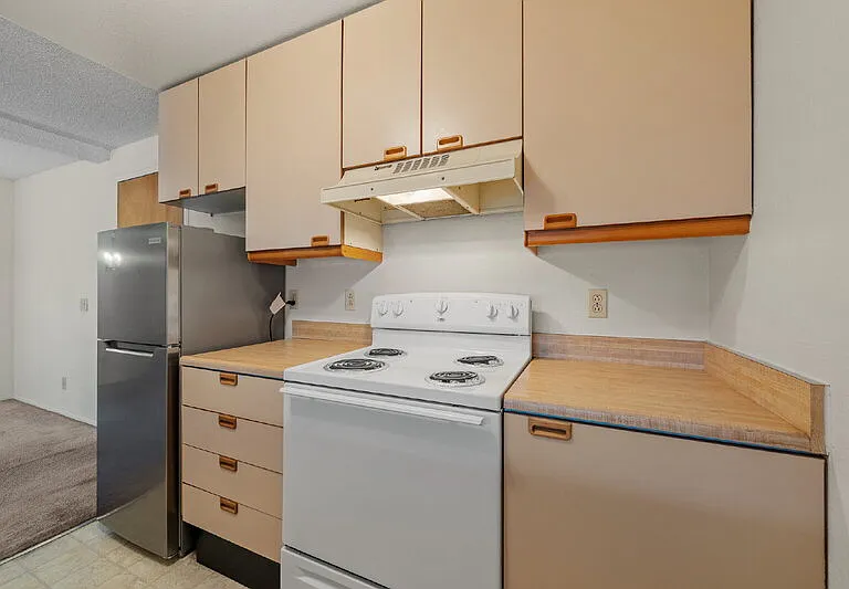 8308 Regents Rd #2E — Photo 8