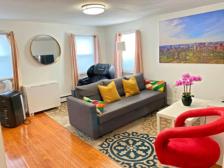 37 Telegraph St #3 — Photo 9