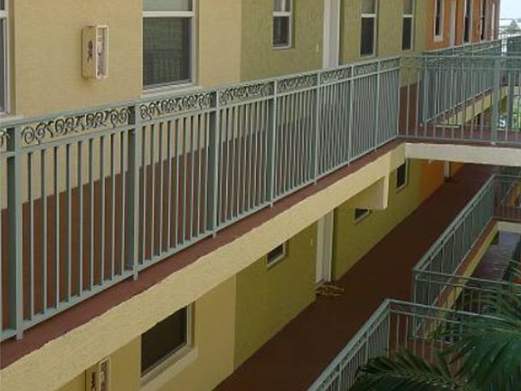 B456ACC2-DF00-4FC9-B4FE-E766754DA390