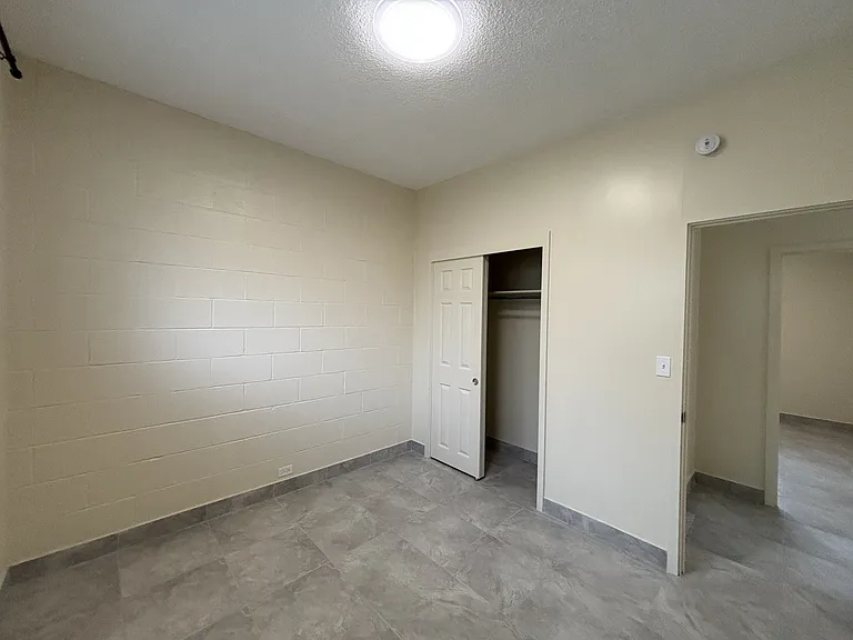 1323 Matlock Ave #1 — Photo 10