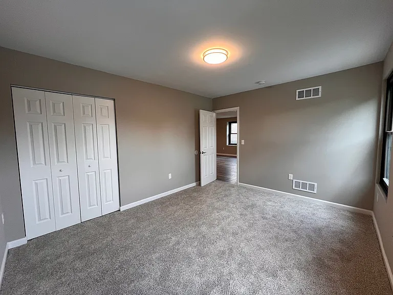 5477 Mauser St #D — Photo 14
