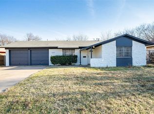 5617 Comer Dr, Fort Worth, TX 76134