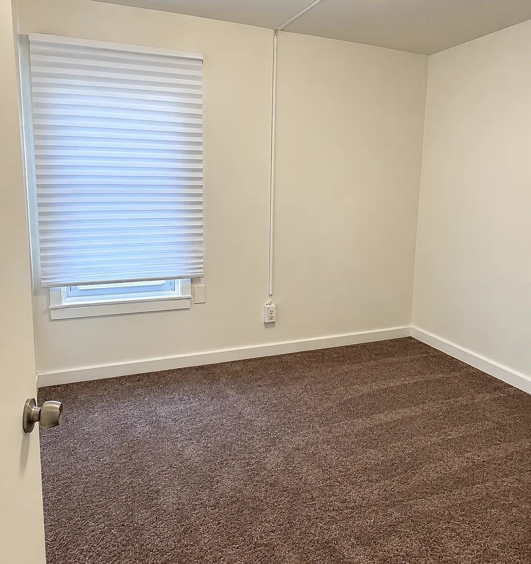 1101 Elm St. — Photo 4