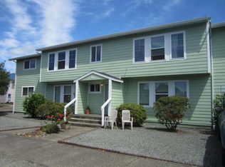 903 Madrona Ave, Tillamook, OR 97141