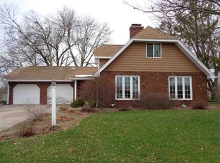 608 Firethorn Dr, Washington, IL