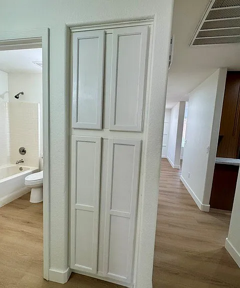 446 S 86th Pl — Photo 32
