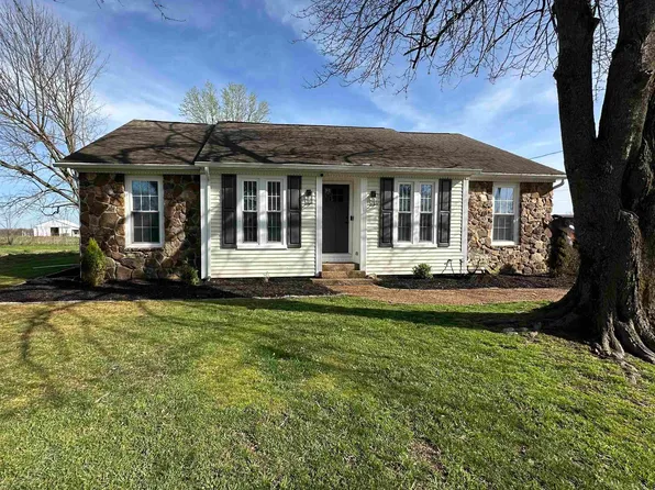 38 Lamb Dr, Sedalia, KY 42079