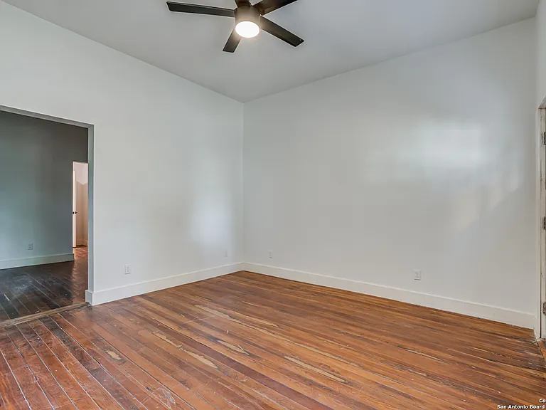 231 Chicago Blvd — Photo 16