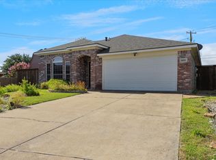 10821 Deauville Cir S, Fort Worth, TX 76108