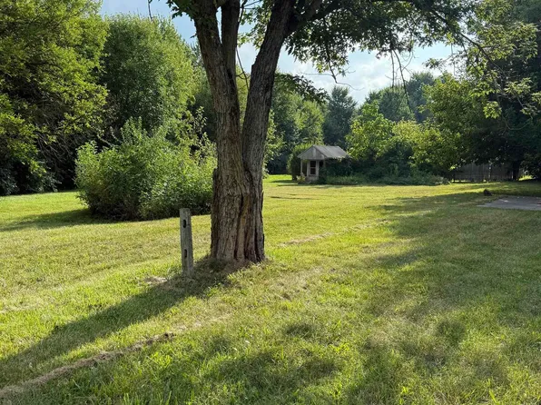 4015 N 600 E, Van Buren, IN 46991