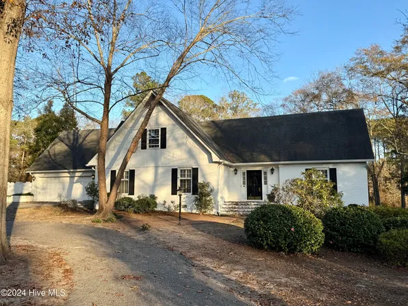 12281 Pine Harbor Road, Laurinburg, NC 28352