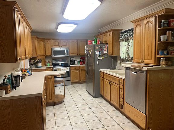 3rd image of 1723 County Road 609