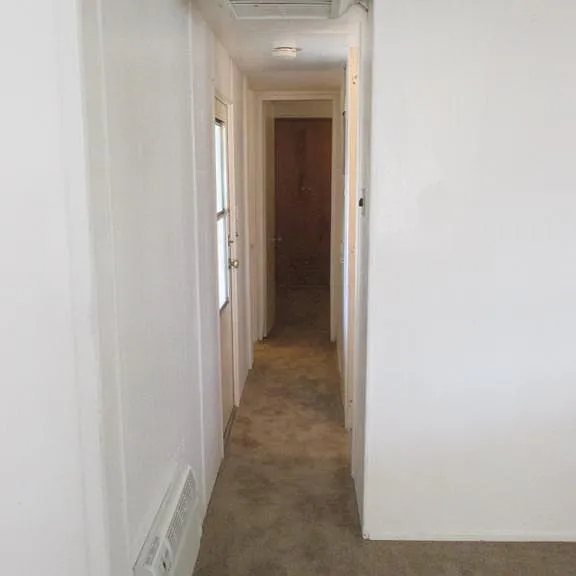 1074 W Johnston Ave — Photo 6