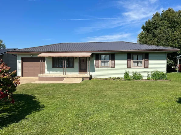 632 Mill St, New Lexington, OH 43764