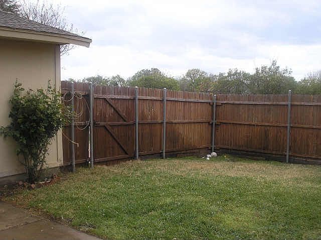 2nd image of 5205 Meadowside Dr