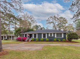 200 Redwood Ave, Dothan, AL 36303
