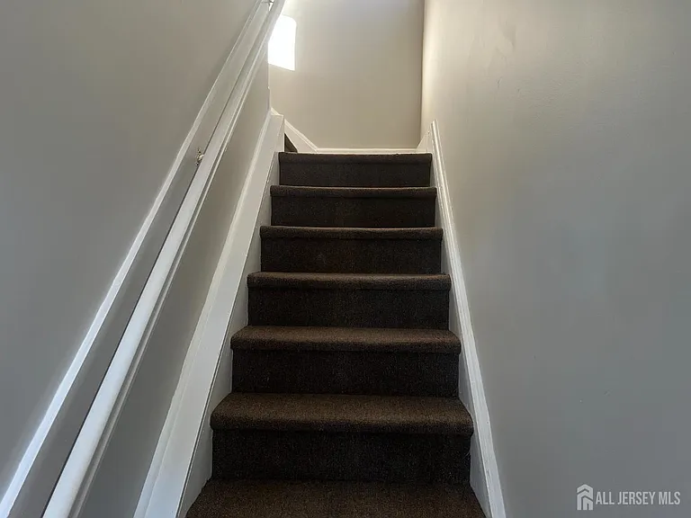 104 W High St #2 — Photo 3