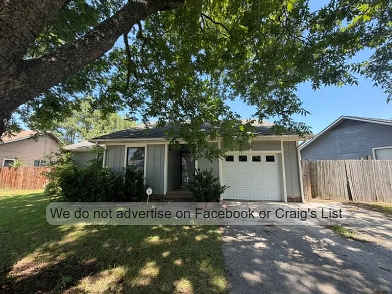 6858 Marlowe Dr — Photo 1