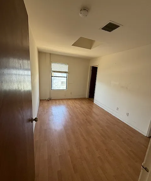 539 N Jackson St #3 — Photo 4
