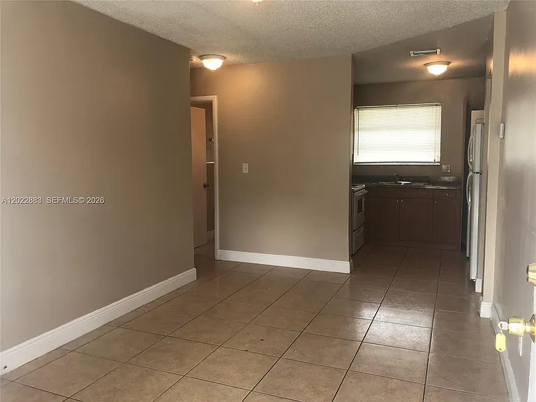 13315 Alexandria Dr #3 — Photo 2