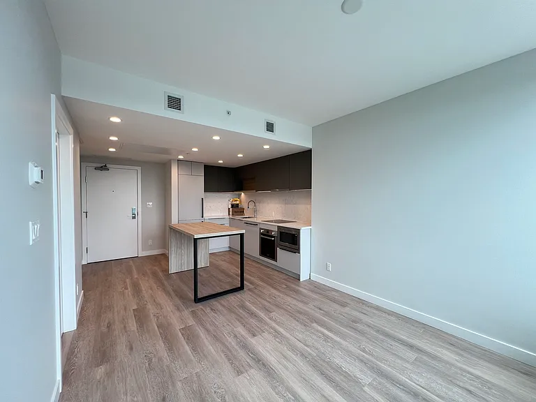 567 Emerson St #2903 — Photo 3