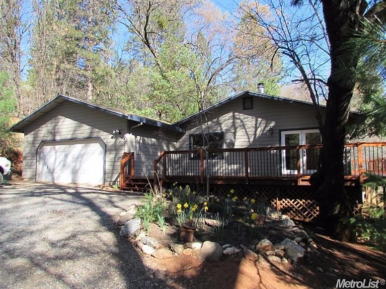 1st image of 21157 Birchwood Dr