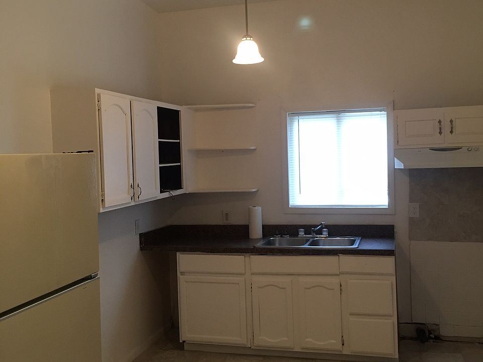 1st image of 2201 Washington St W