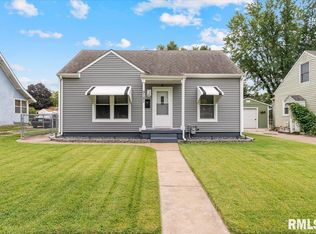 3151 Diehn Ave, Davenport, IA 52802
