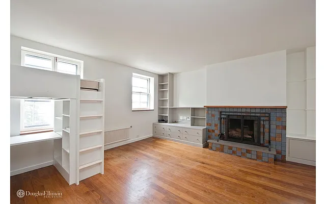 Rented by Douglas Elliman | media 18