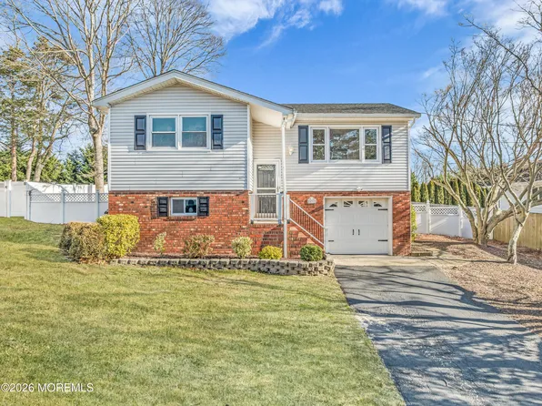 531 Princess Court, Toms River, NJ 08753