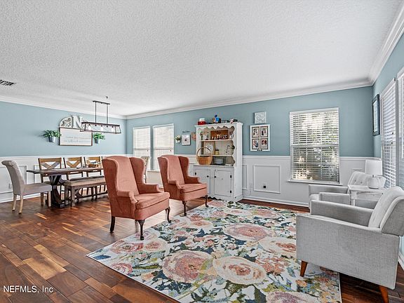 5th image of 12484 HOLBROOK Drive