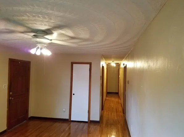 832 Lesner Ave, Norfolk, VA 23518